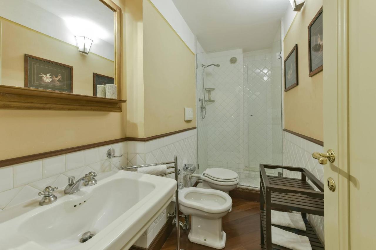 Apartamento Raffaello With Fireplace In Oltrarno