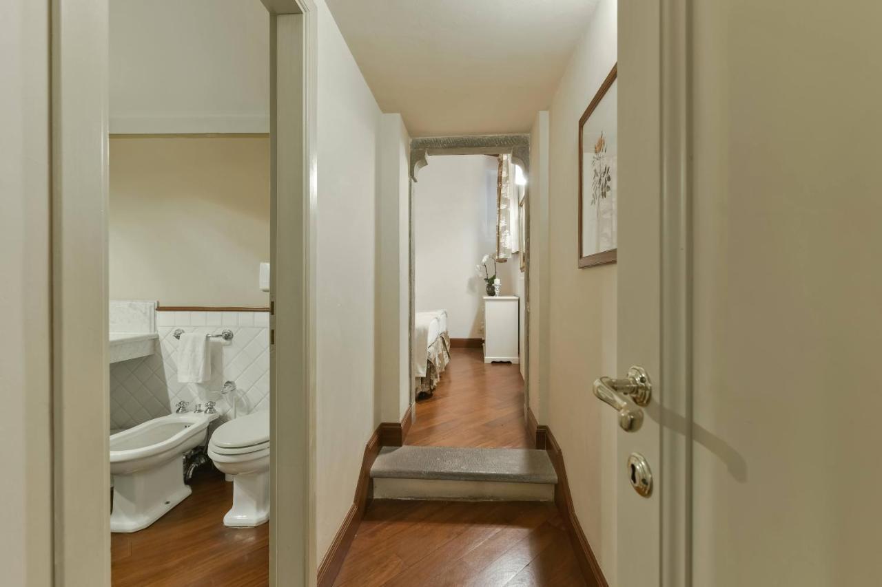 Apartamento Raffaello With Fireplace In Oltrarno