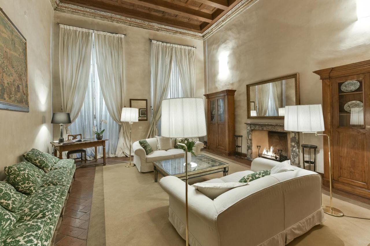 Apartamento Raffaello With Fireplace In Oltrarno *